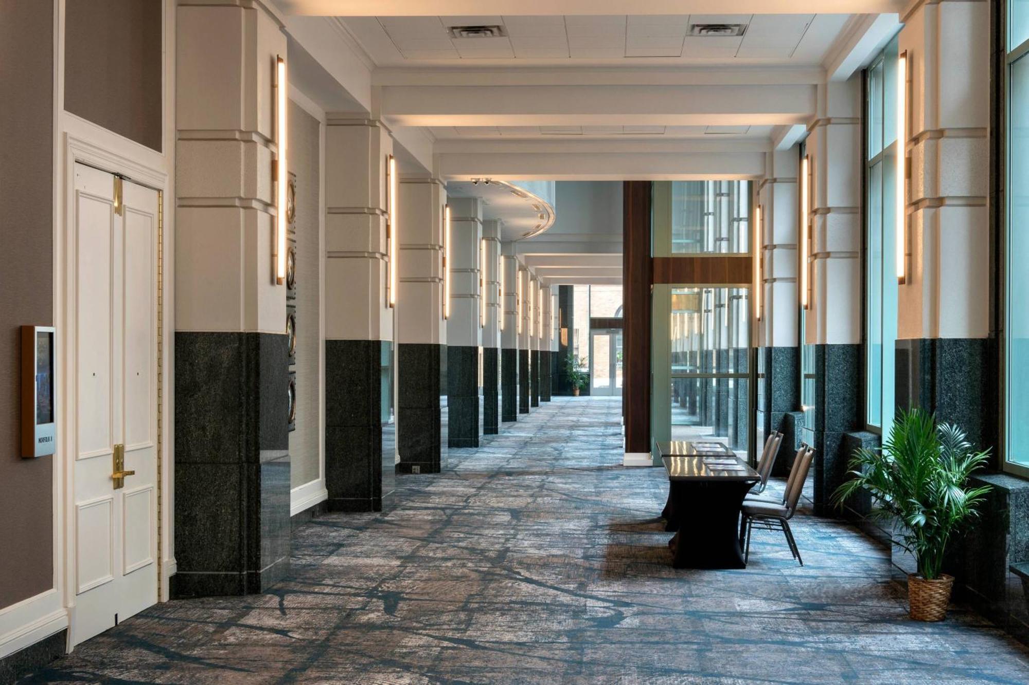 Norfolk Waterside Marriott Hotel Buitenkant foto
