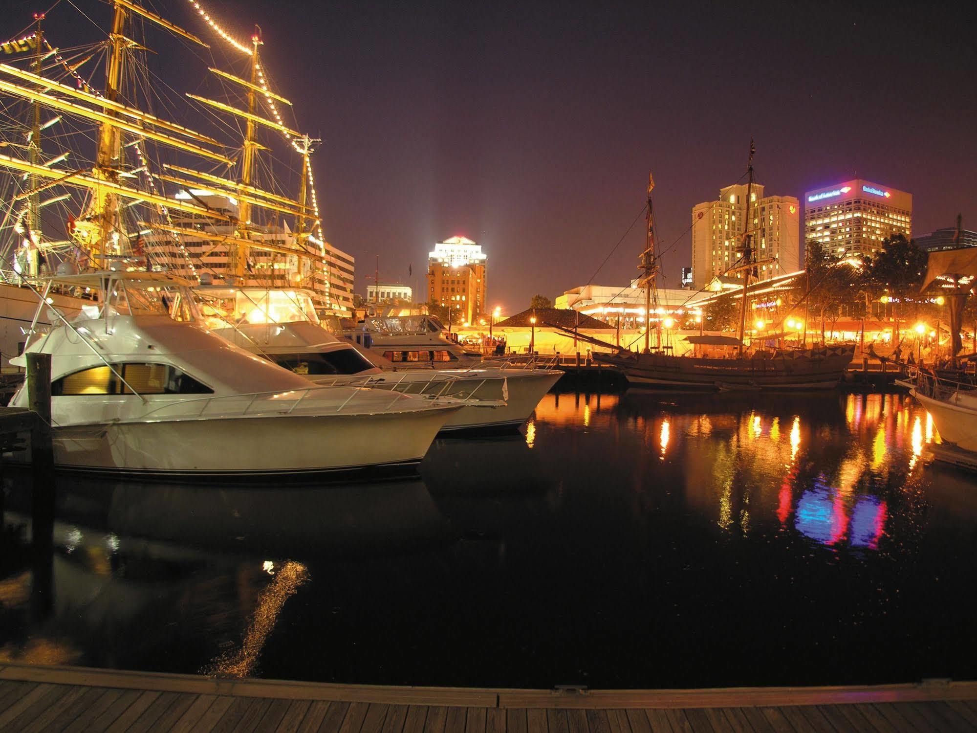 Norfolk Waterside Marriott Hotel Buitenkant foto